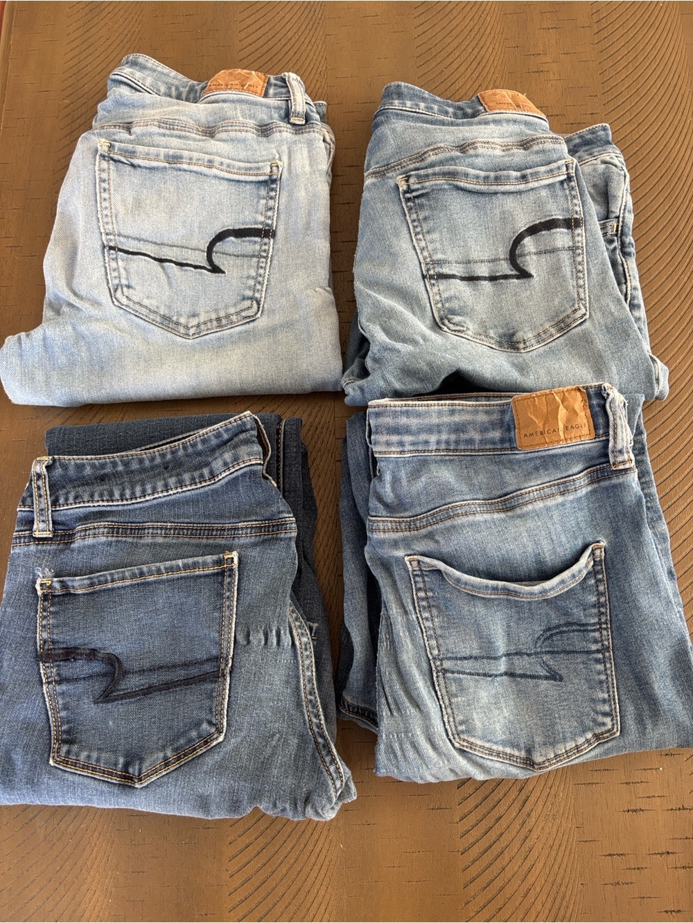 American Eagle Outfitters Women’s Light Blue & Medium Blue Jeans - lot of 4 pair